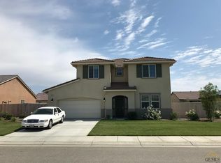15421 Carparzo Dr, Bakersfield, CA 93314