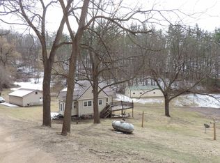 28005 Crestview Dr, Richland Center, WI 53581