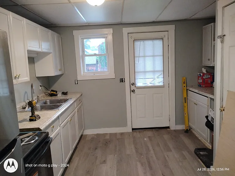 60 Pulaski St #1 — Photo 1