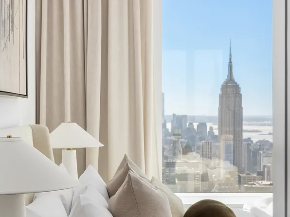 432 Park Avenue image 10 of 36