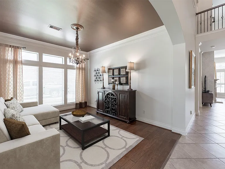 2447 Monarch Terrace Dr — Photo 6