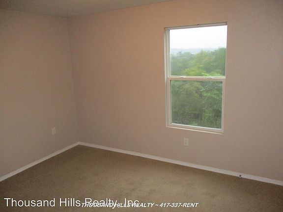 4th image of 251 Kayla Ln APT B