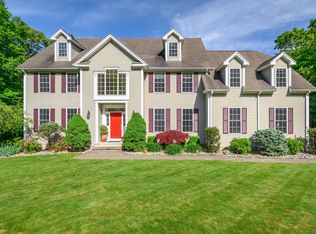 44 Marlin Rd, Newtown, CT 06470