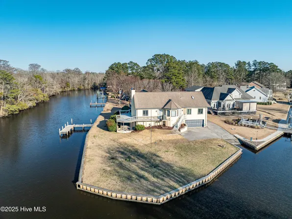118 Bowline Road, New Bern, NC 28562