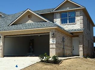 4926 Villas Dr, Sanger, TX 76266