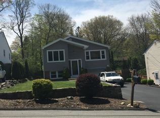 62 Rogers Dr, Landing, NJ