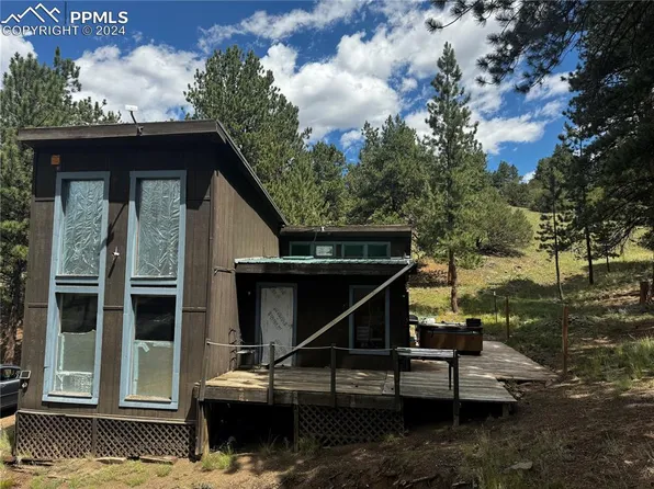 1750 Water St, Guffey, CO 80820