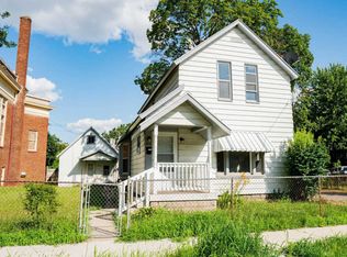 810 Oakland Ave SW, Grand Rapids, MI 49503