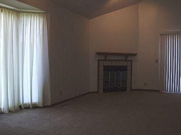 2nd image of 3414 Comstock Ave