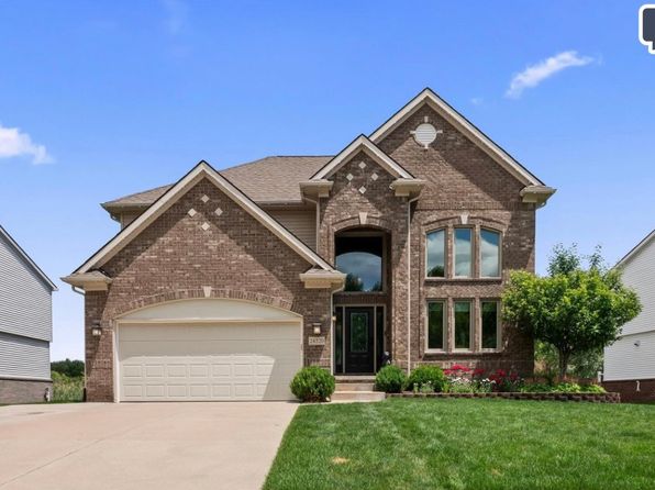 24520 Westchester Dr