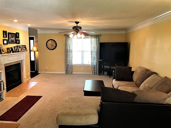 5th image of 2465 Hattington Dr