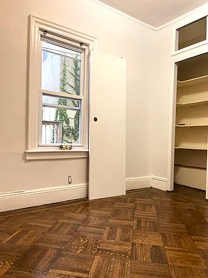 Rented by Virtual Real Estate | media 9