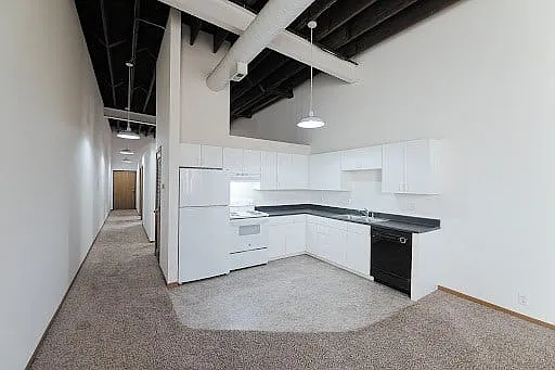 1213 Jackson St — Photo 2