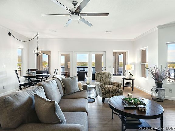 4th image of 918 Tuscany Dr Unit 2N
