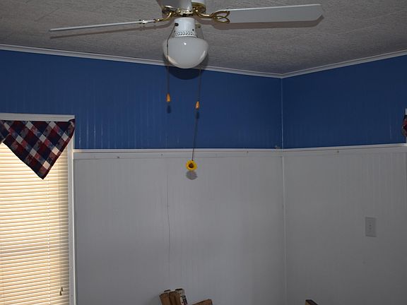 2nd image of 146 Lackawanna Ave
