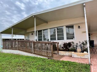 7207 Lakeshore Dr, Ellenton, FL 34222
