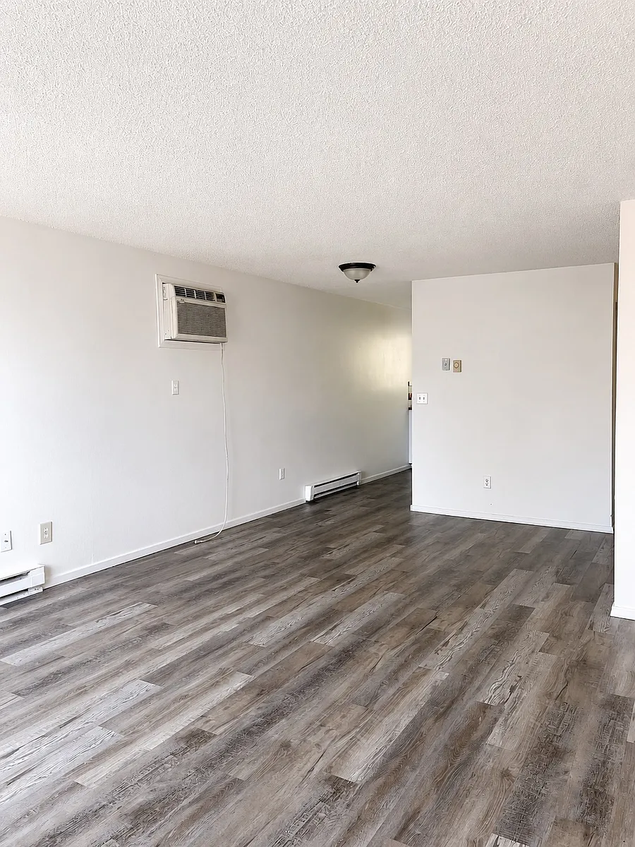 Building Photo - 1212 S Kinney Way #A