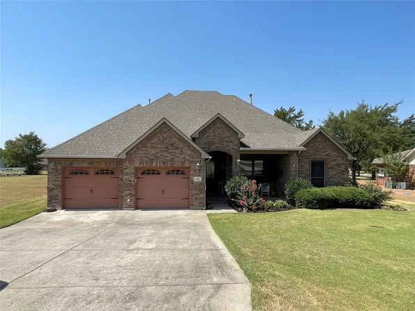 116 Pontiac Dr, Lake Kiowa, TX 76240