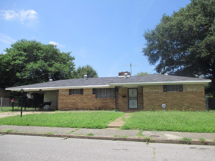 1st image of 973 Garland St