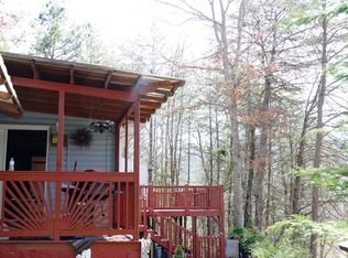 5 Suttles Cir, Franklin, NC 28734