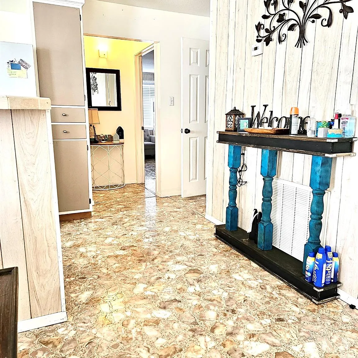 3 bed, 2.0 bath, 1080 sqft, $1,500 — Photo 3