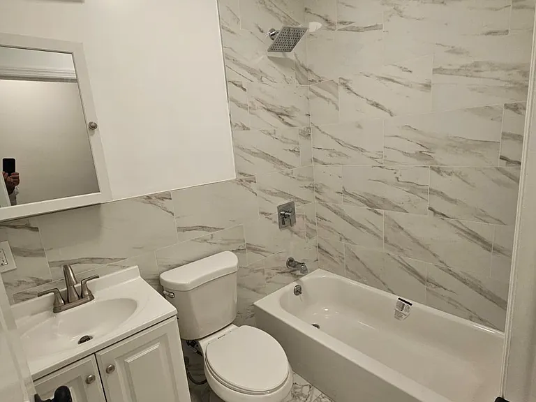 155 Bay View Ave #1 — Photo 5