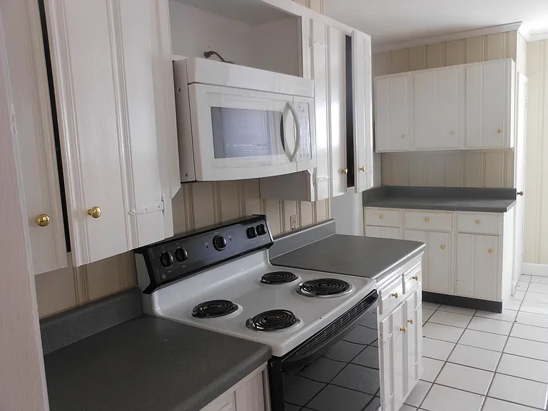 kitchen with all appliances