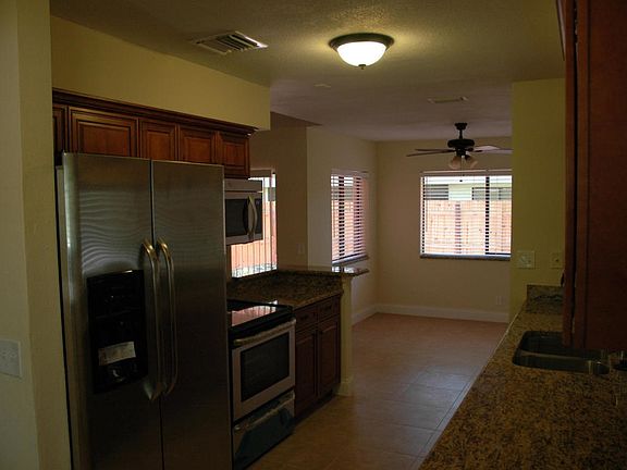 4th image of 9361 Chelsea Dr S