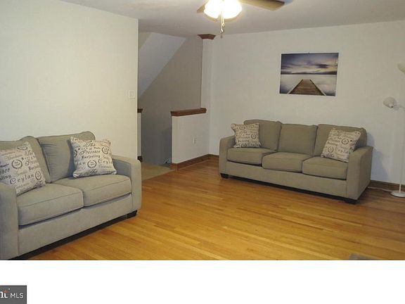 4th image of 118 Bishops Dr
