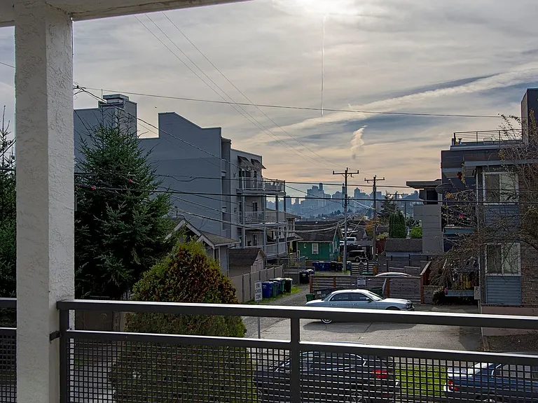 Rose Alice Apartments — Photo 17