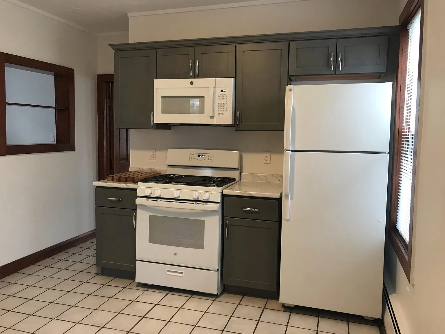 1 bed, $2,000 — Photo 3