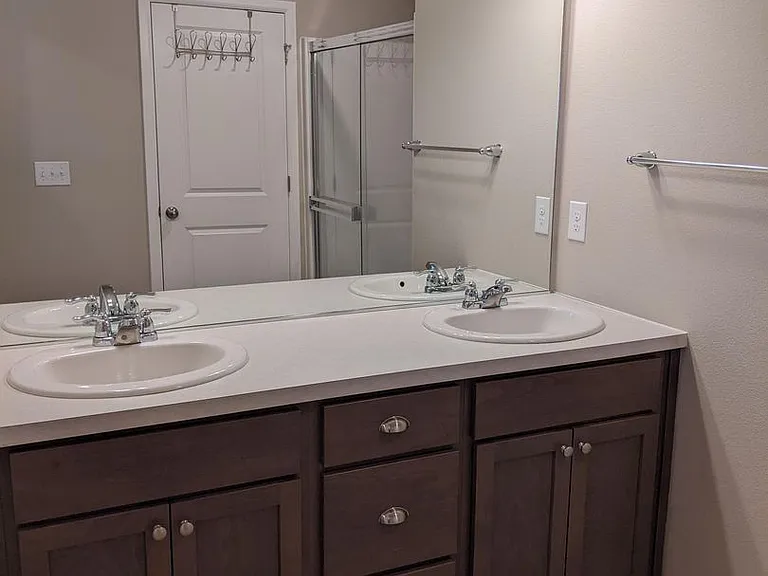 3364 Hoffman Hill Blvd — Photo 21