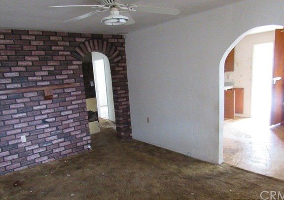 4th image of 24648 Dracaea Ave