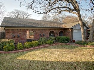3921 Woodruff Ct, Arlington, TX 76017