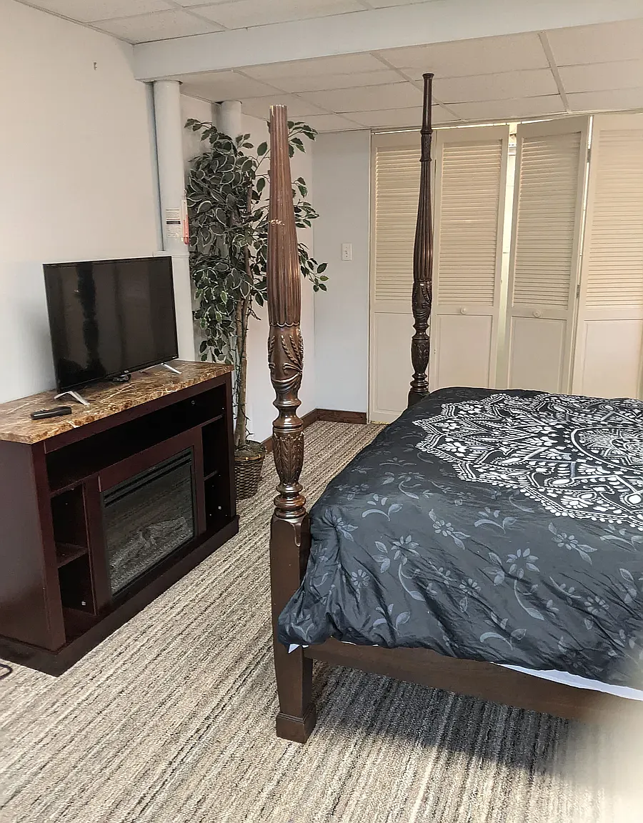 2 bed, 1600 sqft, $1,750 — Photo 3