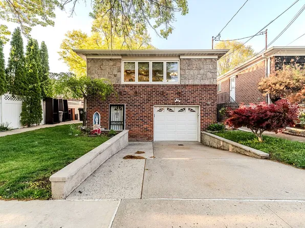 160-11 24th Ave, Flushing, NY 11357