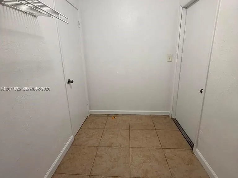 919 NW 2nd Ave #3 — Photo 15