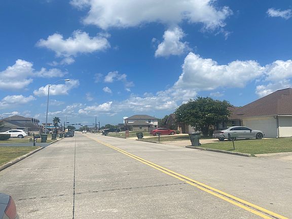 4th image of 3565 Lake Arthur Dr