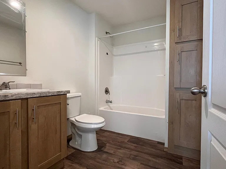 Cedar Terrace — Photo 14