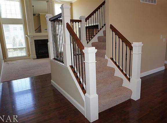 2nd image of 2807 Mowrey Dr