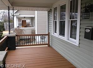 2nd image of 1463 Holly Ave