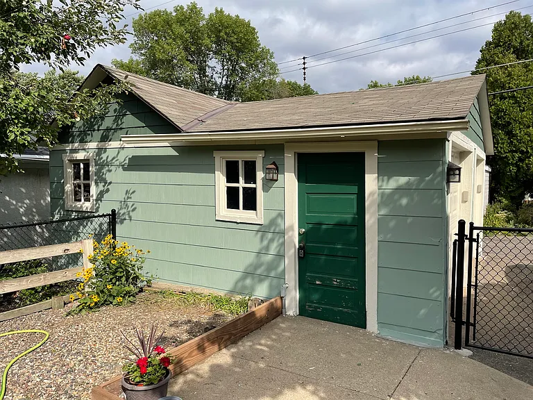 18 garage_07262023