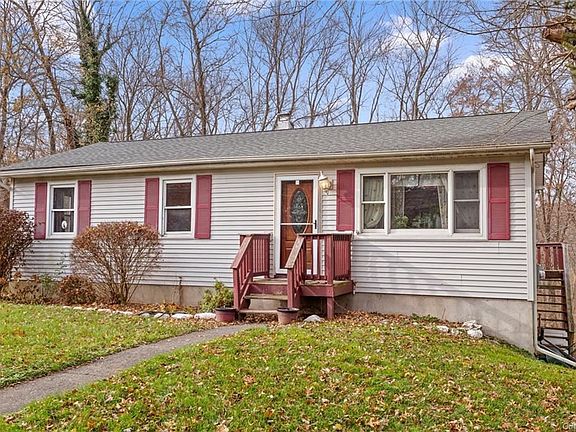 5th image of 20 Woodland Dr