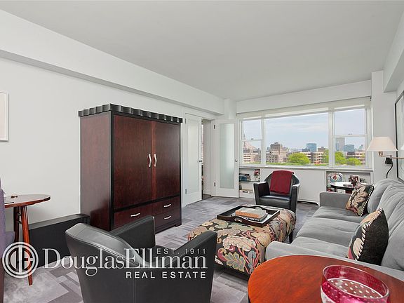 5th image of 45 Sutton Pl S APT 6-E