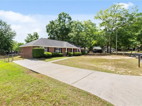 6601 Woodside Ct E, Theodore, AL 36582