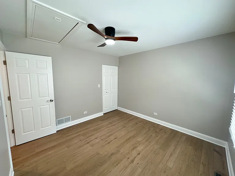 3816 Illinois St — Photo 17