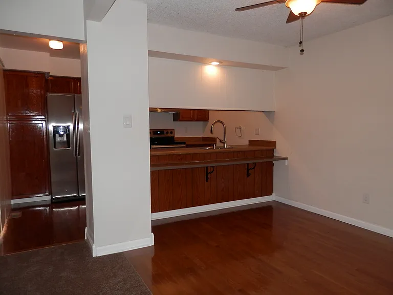 Dining area, breakfast bar and Kitchen