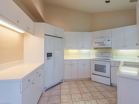 3rd image of 24450 Reserve Ct APT 202
