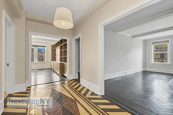 Sold by NextStopNY | media 16