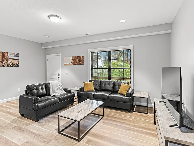 1201 N College Ave #1 — Photo 11